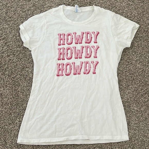 🤠Howdy Graphic Tee🤠 - Picture 1 of 4